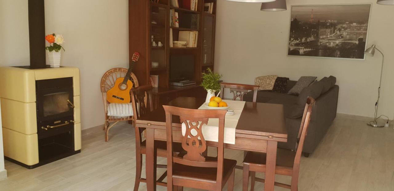 La Colombera Apartment Torrazza  Bagian luar foto